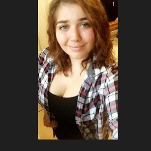 Meet your Posher, Kaitlyn